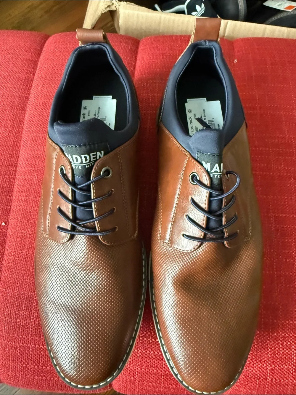 Steve Madden Brown Leather Oxfords with Navy Trim
